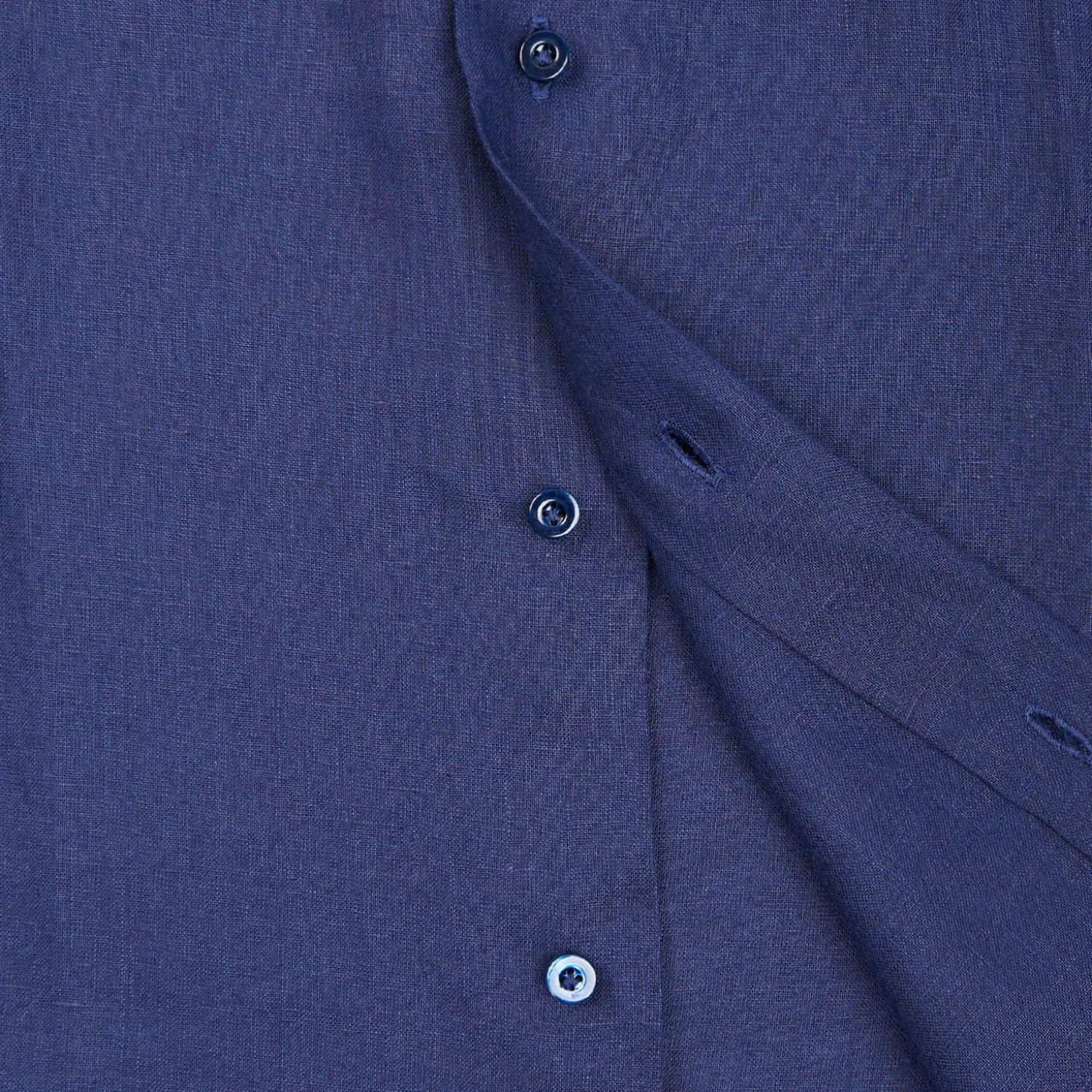 CAMICIA IN LINO BLU NOTTE Con bottoni in madreperla