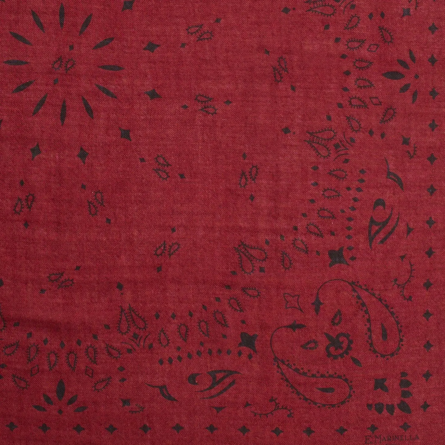 FOULARD IN LANA, CASHMERE E SETA 65 BORDEAUX Paisley
