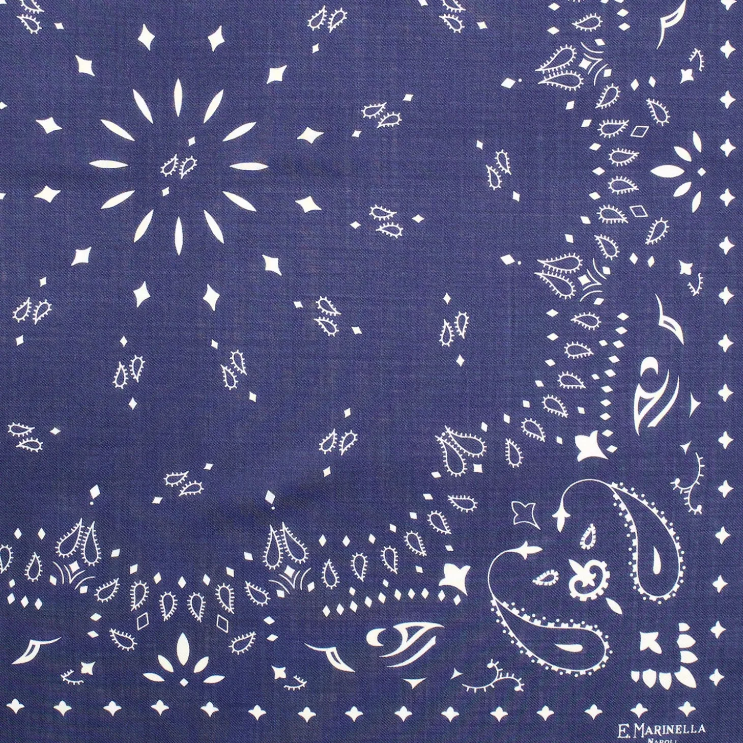 FOULARD IN LANA, CASHMERE E SETA 65 BLU SCURO Paisley