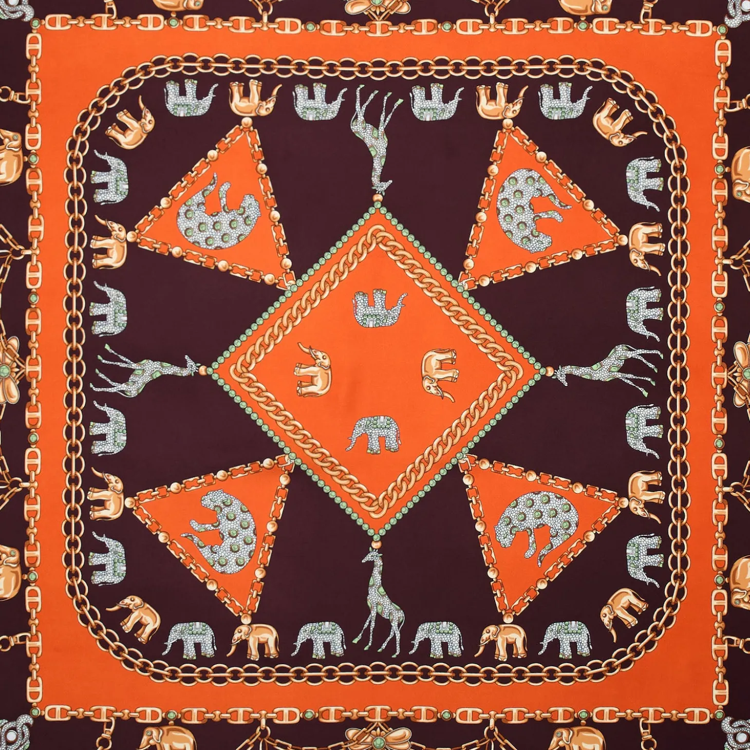FOULARD IN SETA 90 ARANCIONE Elefanti portafortuna