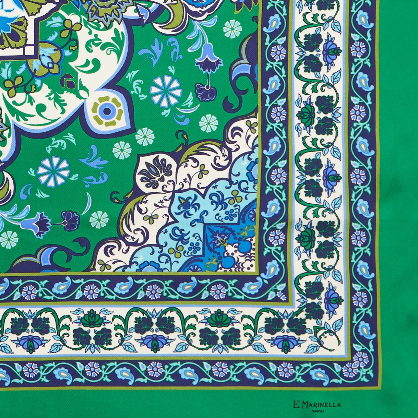 FOULARD IN SETA 90 VERDE Mediterranean vibes