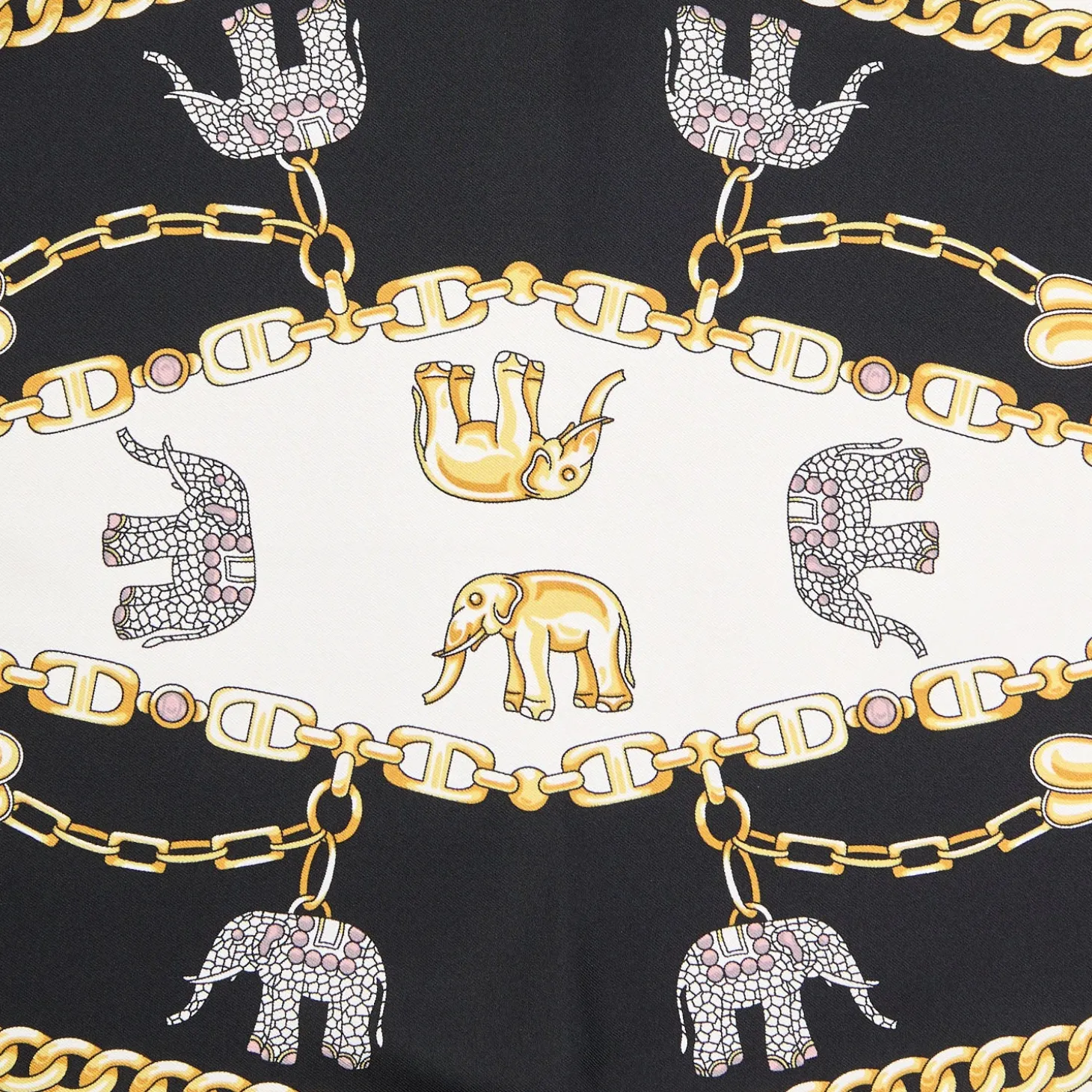 FOULARD ROMBO IN SETA BIANCO Collezione lucky charm