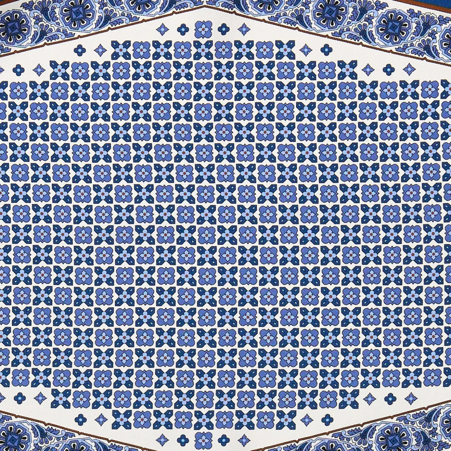 FOULARD ROMBO IN SETA BIANCO Microfantasia fiore