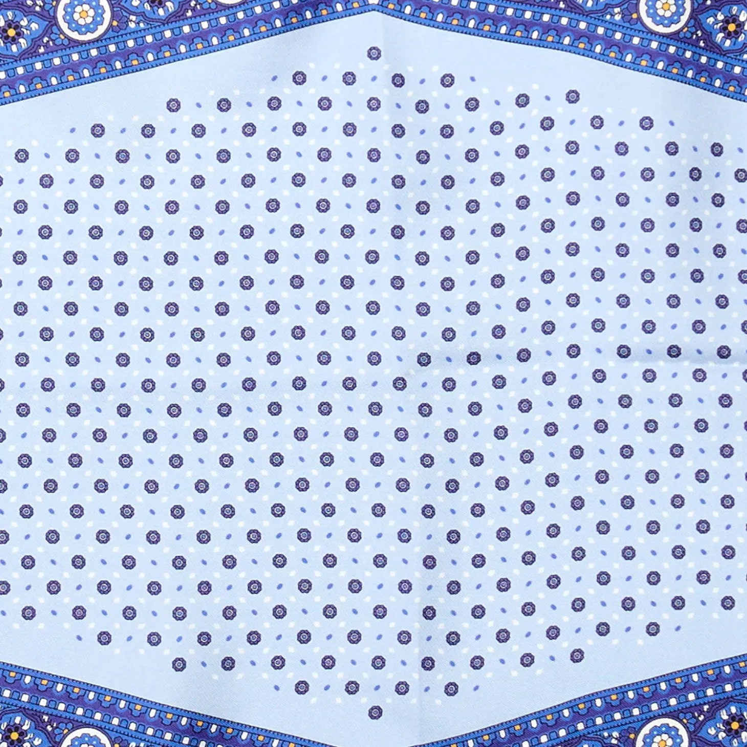 FOULARD ROMBO IN SETA BLU Microfantasia fiore