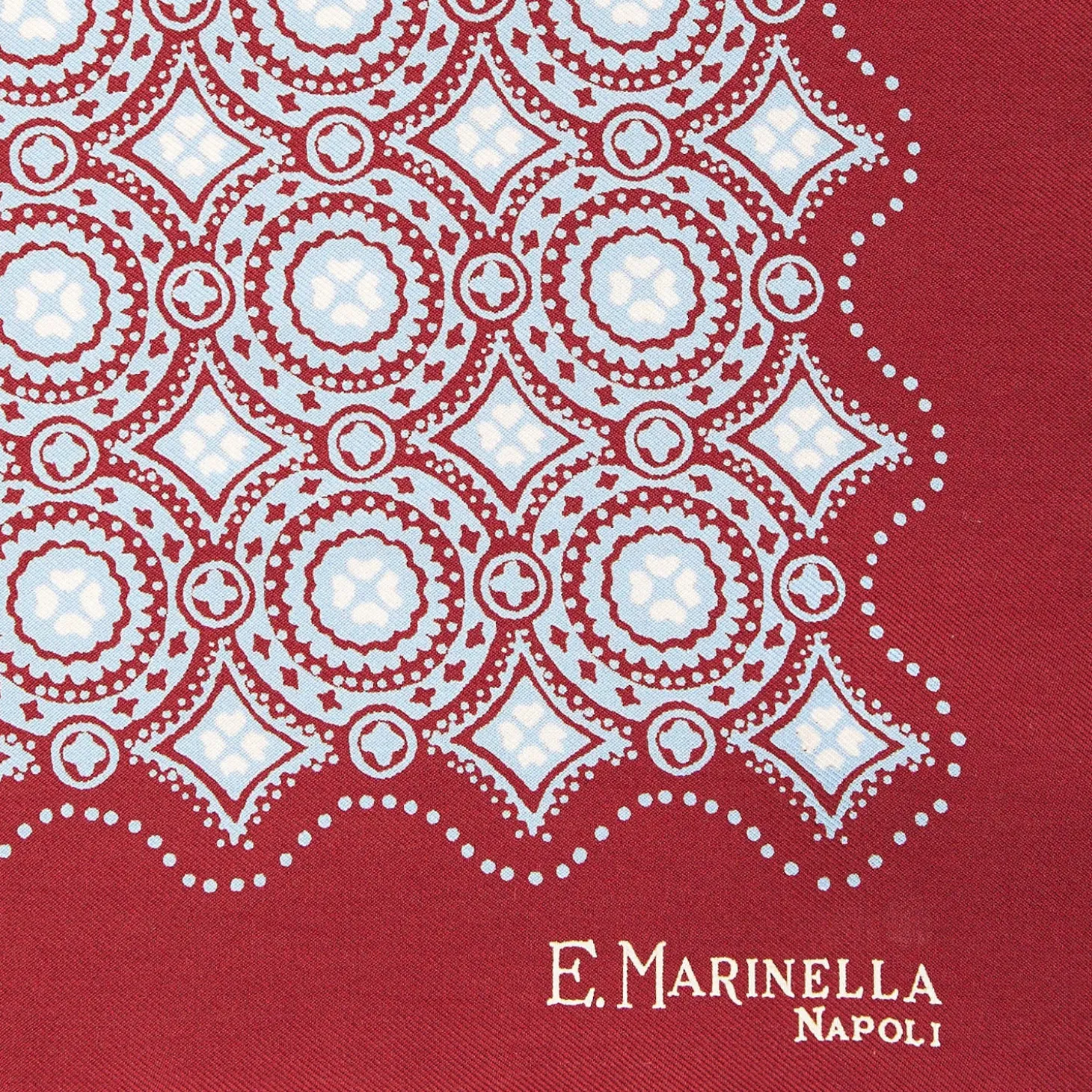 POCHETTE DA TASCHINO IN SETA STAMPATA A MANO BORDEAUX Macrofantasia fiore