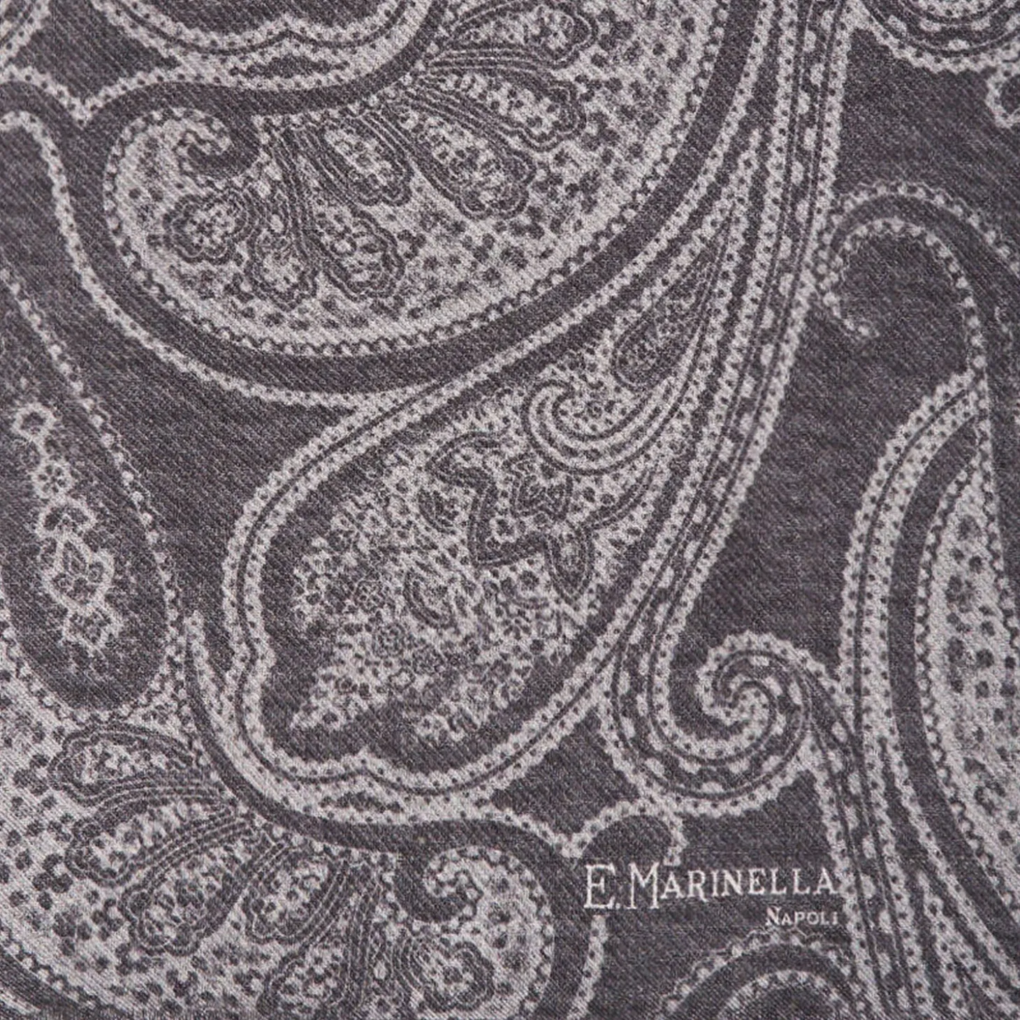 STOLA GRIGIA IN LANA Fantasia paisley